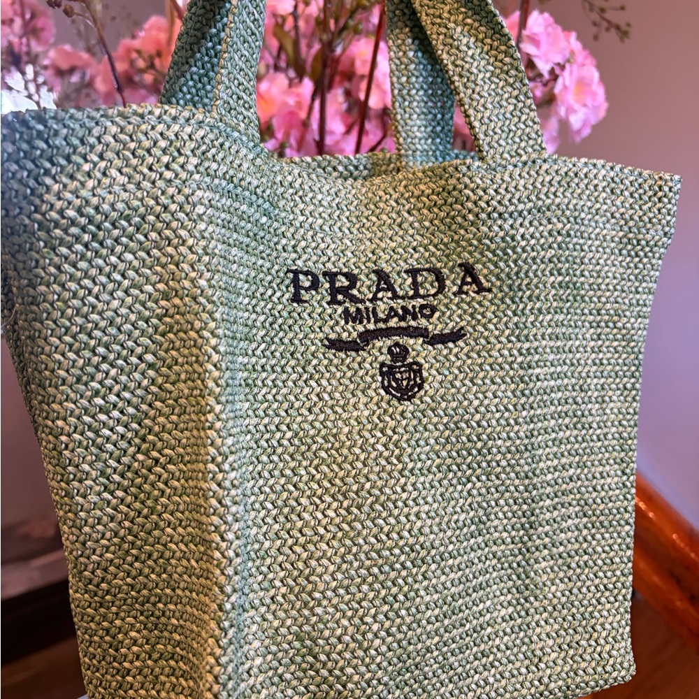 Prada Milano Sage Green Raffia Tote – VIP / GWP - Picture 5 of 6